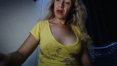 cumleonats live cam on Cam4
