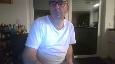 cummaker_fun live cam on Cam4