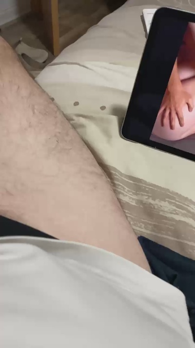 curiosobcn2 live cam on Cam4