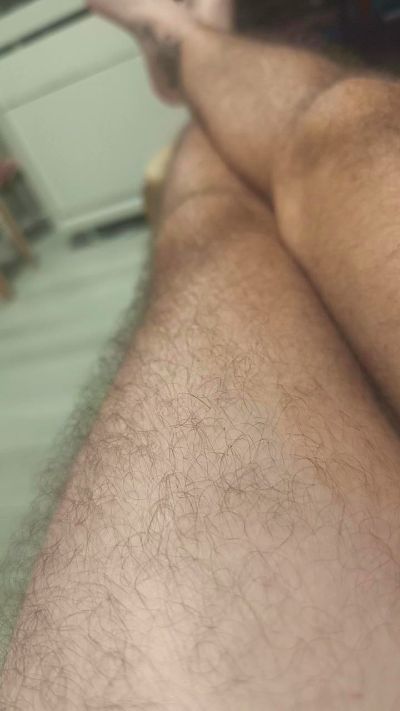 curioushetero live cam on Cam4
