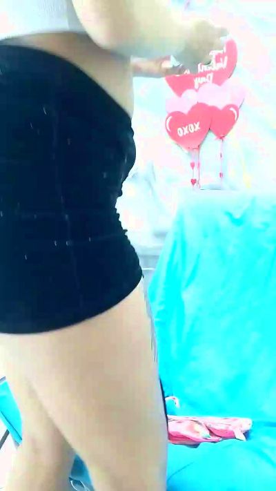 Profile and Statistics for curly_hair_69 on Cam4