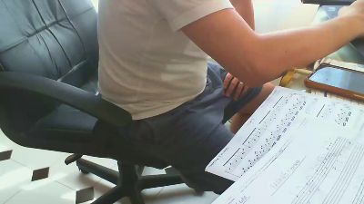 curlykiller9 live cam on Cam4