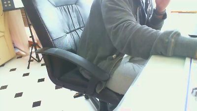 curlykiller9 live cam on Cam4