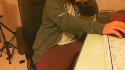 curlykiller9 live cam on Cam4