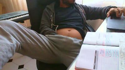 curlykiller9 live cam on Cam4