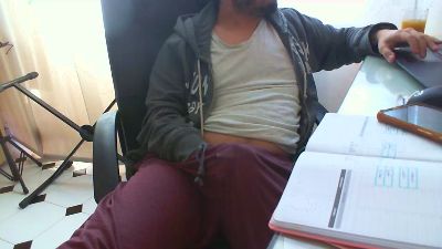 curlykiller9 live cam on Cam4