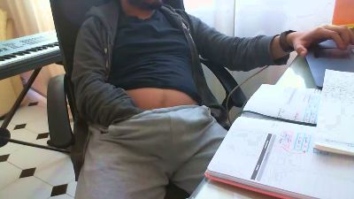curlykiller9 live cam on Cam4