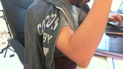 curlykiller9 live cam on Cam4