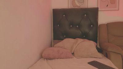 curlysofi live cam on Cam4