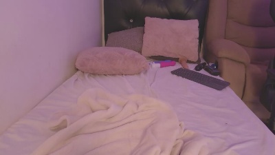 curlysofi live cam on Cam4