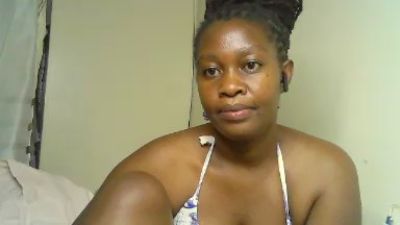 curvy_princess2 live cam on Cam4