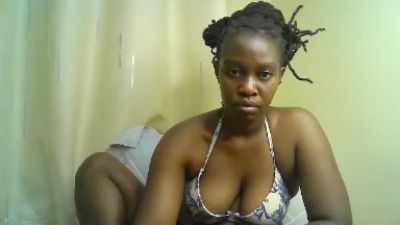 curvy_princess2 live cam on Cam4