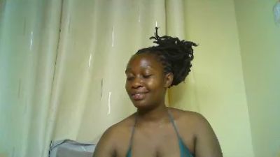 curvy_princess2 live cam on Cam4