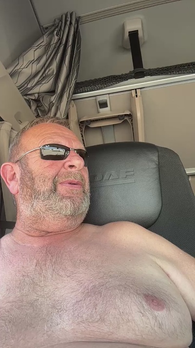 curvycock67 live cam on Cam4
