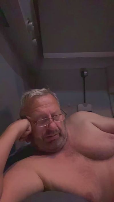 curvycock67 live cam on Cam4