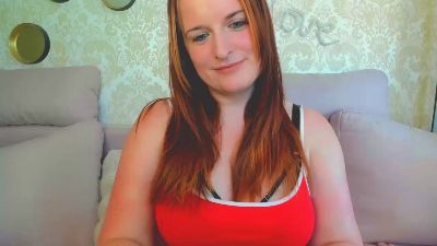 curvynova live cam on Cam4