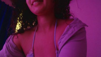 cut3nshyf33t live cam on Cam4