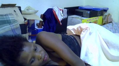 cute_aliyah live cam on Cam4