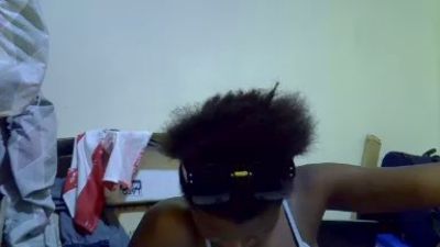 cute_aliyah live cam on Cam4