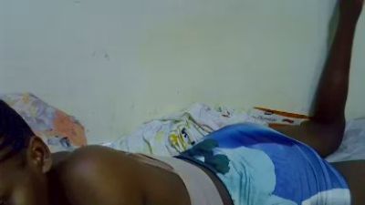 cute_aliyah live cam on Cam4
