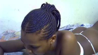 cute_aliyah live cam on Cam4