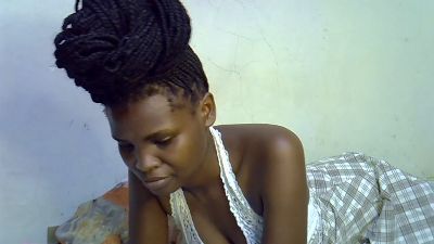 cute_aliyah live cam on Cam4