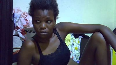 cute_aliyah live cam on Cam4