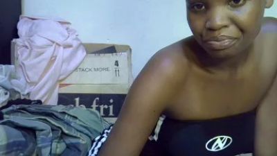 cute_aliyah live cam on Cam4