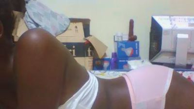 cute_aliyah live cam on Cam4