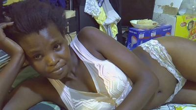 cute_aliyah live cam on Cam4