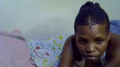 cute_aliyah live cam on Cam4