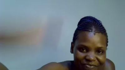 cute_aliyah live cam on Cam4