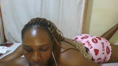 cute_lavenda live cam on Cam4