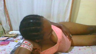 cute_lavenda live cam on Cam4