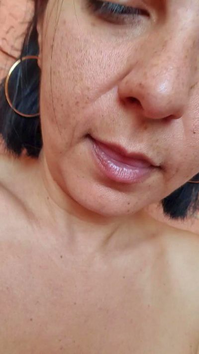 cuteandwet live cam on Cam4