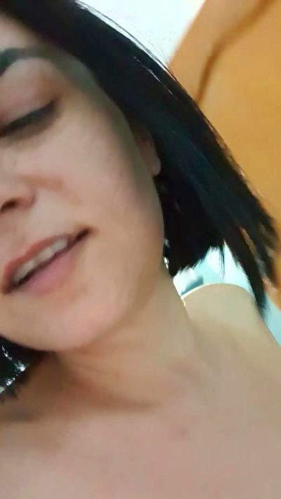 cuteandwet live cam on Cam4
