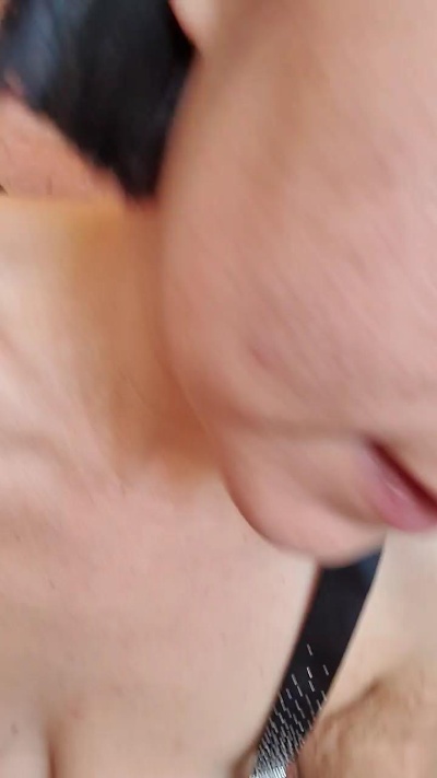 cuteandwet live cam on Cam4