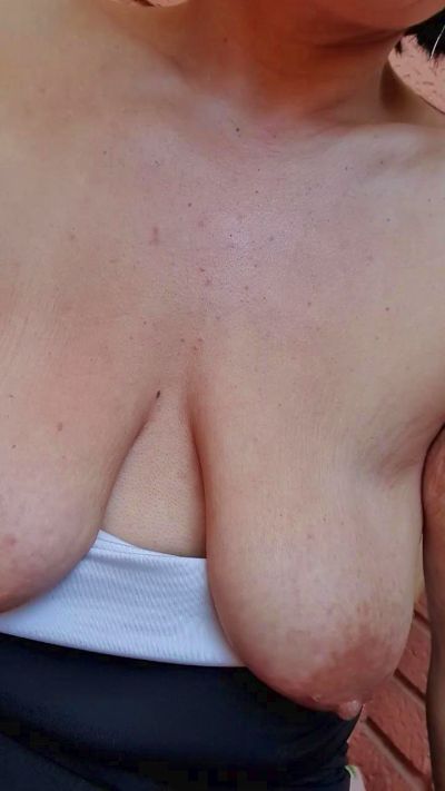 cuteandwet live cam on Cam4