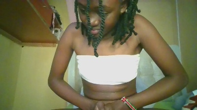 cutebaby08 live cam on Cam4