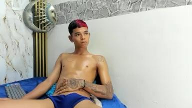 cuteboyangelx18 live cam on Cam4