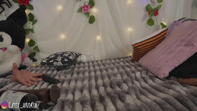 cutee_andrea live cam on Cam4
