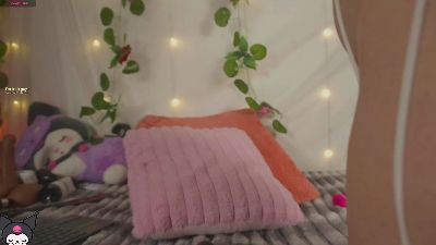 cutee_andrea live cam on Cam4