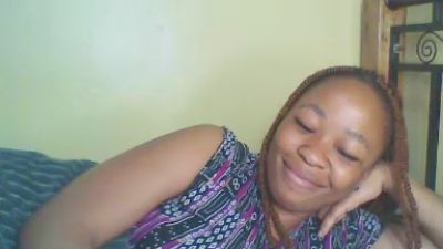 cutie_pie_hot live cam on Cam4