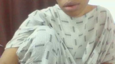 cutie_pie_hot live cam on Cam4