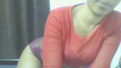cutie_pie_hot live cam on Cam4