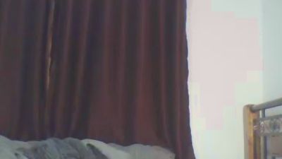 cutie_pie_hot live cam on Cam4
