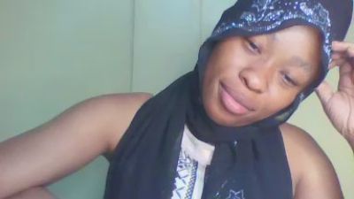 cutie_pie_hot live cam on Cam4