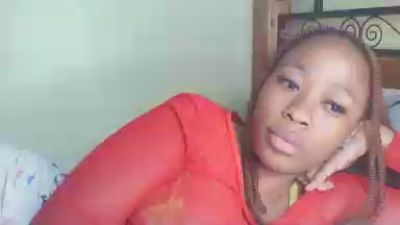 cutie_pie_hot live cam on Cam4