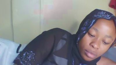 cutie_pie_hot live cam on Cam4