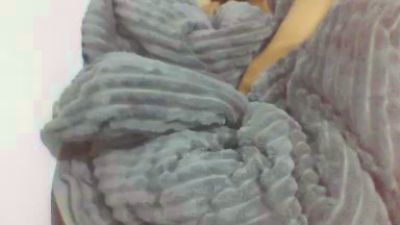 cutie_pie_hot live cam on Cam4